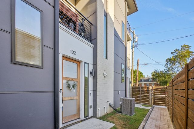 145 N Henderson Avenue 102, Dallas, TX 75214