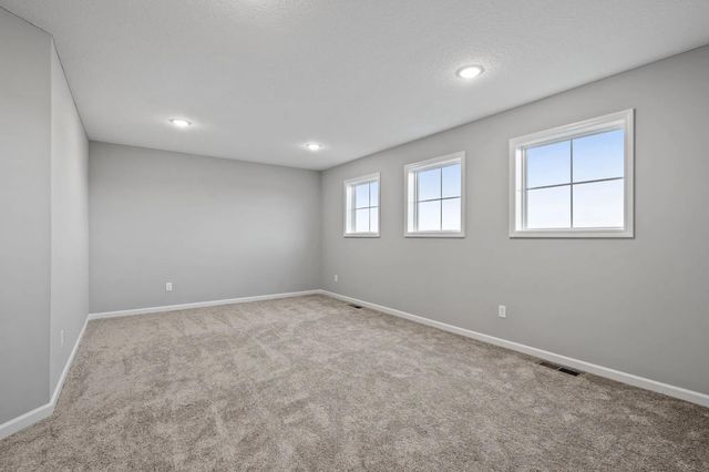 8649 147th Avenue NW, Ramsey, MN 55303