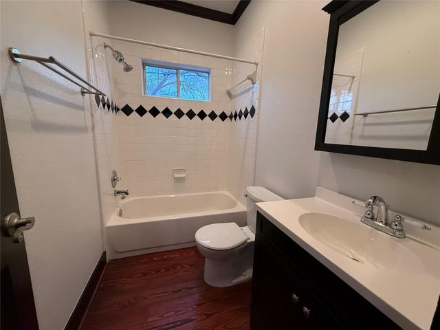 334 W 22nd Street A, Houston, TX 77008