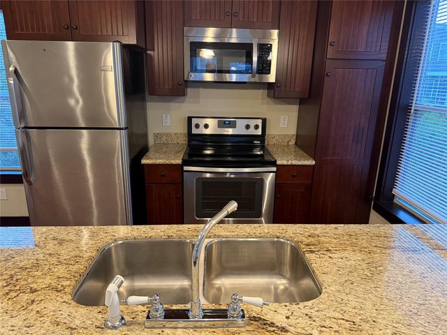 334 W 22nd Street A, Houston, TX 77008