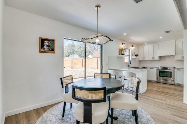 266 Lakeside Drive, Rockwall, TX 75032