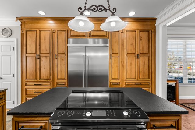 335 Lakeshore Cove Drive, Fort Oglethorpe, GA 30742