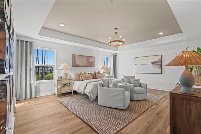 512 Hipwood Drive, Zebulon, NC 27597
