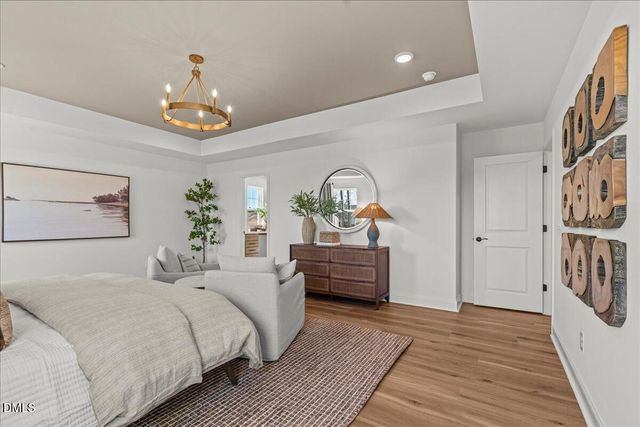 512 Hipwood Drive, Zebulon, NC 27597