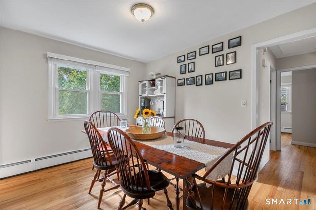 565 Pond Point Avenue, Milford, CT 06460