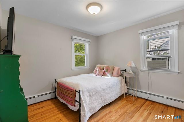565 Pond Point Avenue, Milford, CT 06460