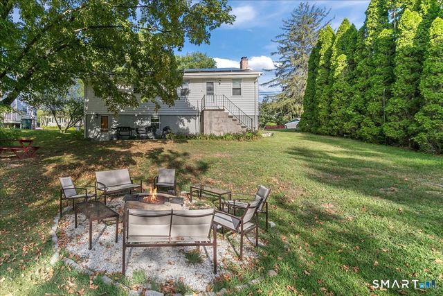 565 Pond Point Avenue, Milford, CT 06460