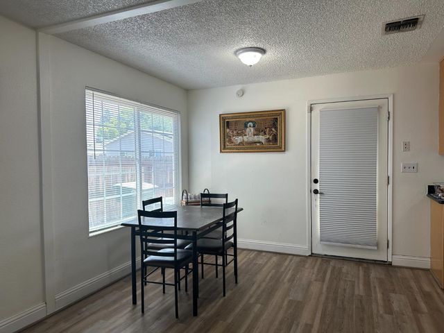 576 Lode St, Manteca, CA 95336