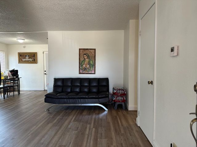 576 Lode St, Manteca, CA 95336