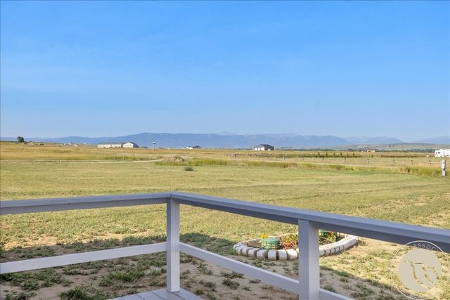 13 Wireless Way, Roberts, MT 59070