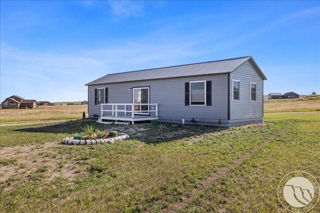 13 Wireless Way, Roberts, MT 59070