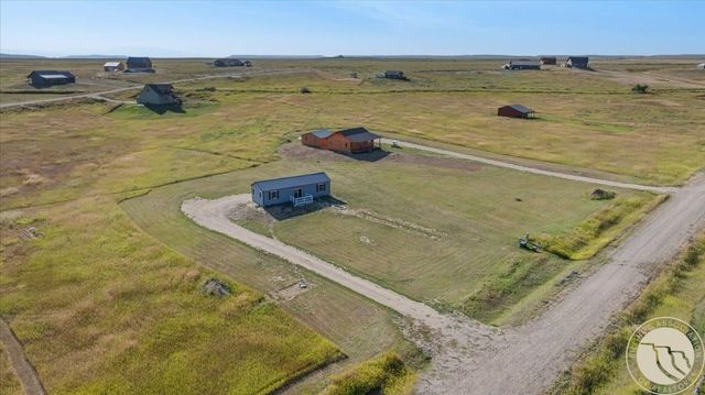 13 Wireless Way, Roberts, MT 59070