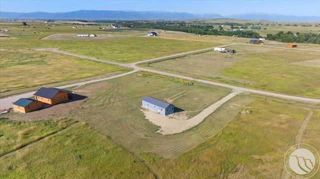 13 Wireless Way, Roberts, MT 59070