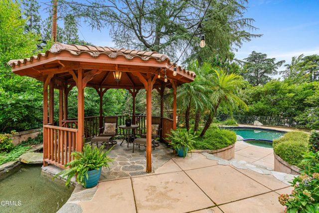 1737 Fairmount Avenue, La Canada Flintridge, CA 91011