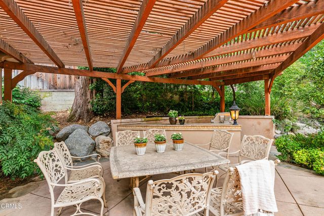 1737 Fairmount Avenue, La Canada Flintridge, CA 91011