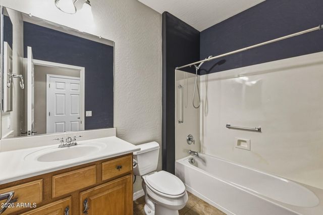 1197 W DESERT LILY Drive, San Tan Valley, AZ 85143