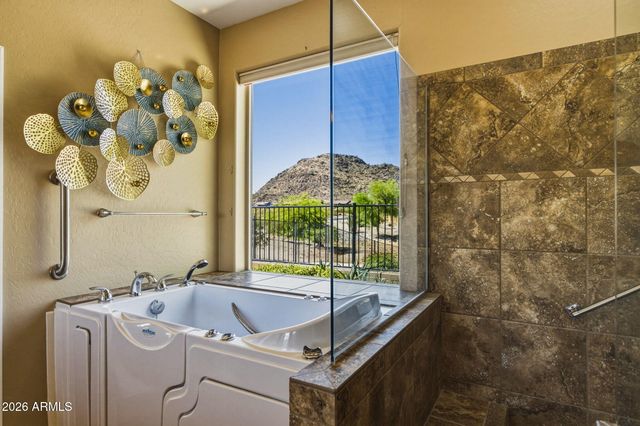 1197 W DESERT LILY Drive, San Tan Valley, AZ 85143