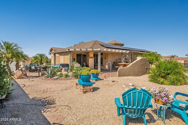 1197 W DESERT LILY Drive, San Tan Valley, AZ 85143