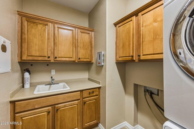 1197 W DESERT LILY Drive, San Tan Valley, AZ 85143