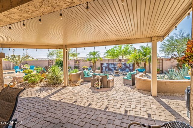 1197 W DESERT LILY Drive, San Tan Valley, AZ 85143
