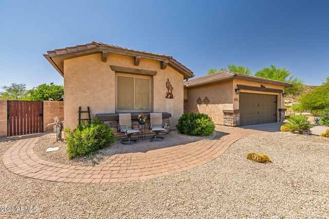 1197 W DESERT LILY Drive, San Tan Valley, AZ 85143
