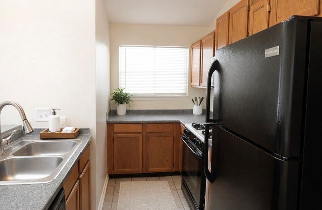 727 Nantucket Way, Island Lake, IL 60042