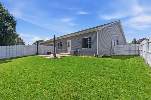4028 Brady Street, Yorkville, IL 60560
