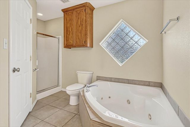 6325 Oso Pkwy, Corpus Christi, TX 78414