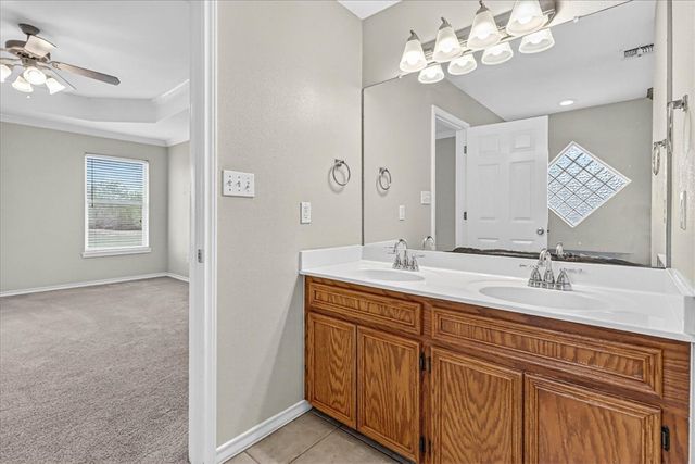 6325 Oso Pkwy, Corpus Christi, TX 78414