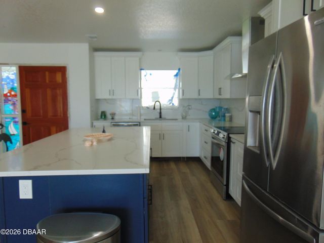 1210 Harbour Point Drive, Port Orange, FL 32127