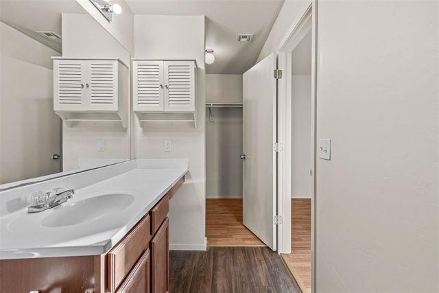 1853 Schooner Road, El Reno, OK 73036