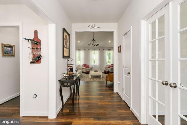 8007 ASHFORD DR, Fredericksburg, VA 22407