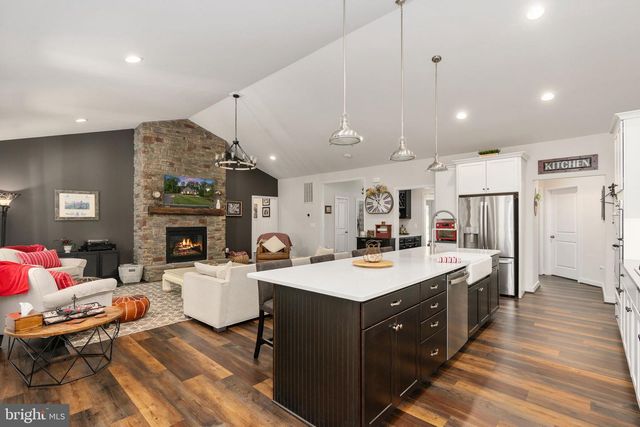 8007 ASHFORD DR, Fredericksburg, VA 22407