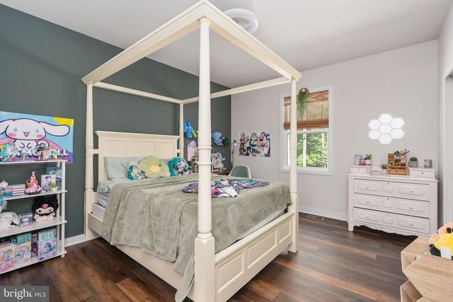 8007 ASHFORD DR, Fredericksburg, VA 22407