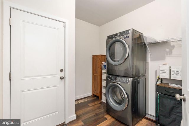 8007 ASHFORD DR, Fredericksburg, VA 22407