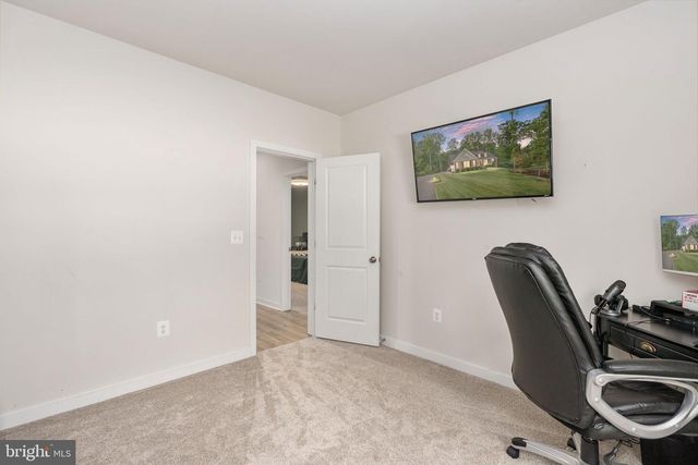 8007 ASHFORD DR, Fredericksburg, VA 22407