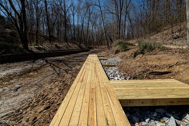 7665 E Butterman, Rockville, IN 47872