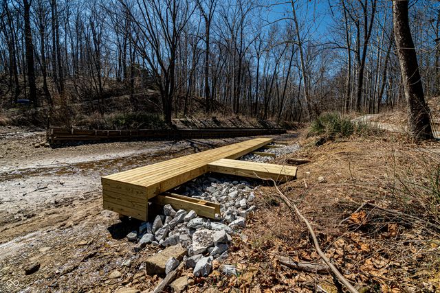 7665 E Butterman, Rockville, IN 47872