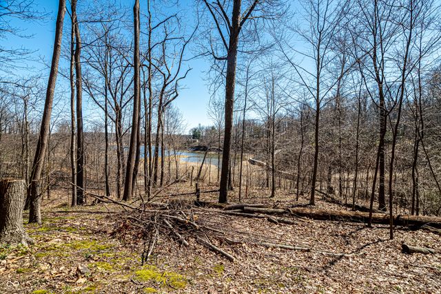 7665 E Butterman, Rockville, IN 47872