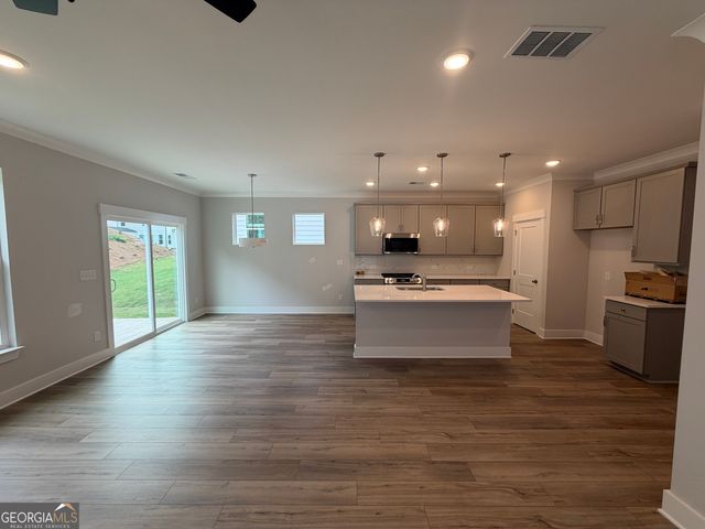 196 Coffee Lane, Hoschton, GA 30548