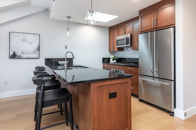 21 Father Francis Gilday St 511, Boston, MA 02118