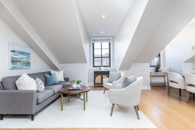 21 Father Francis Gilday St 511, Boston, MA 02118