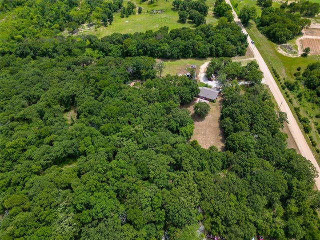 10262 Chism Avenue, Stratford, OK 74872