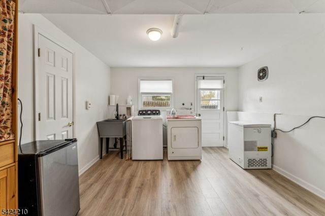 889 Fernwood Ave, Plainfield City, NJ 07062