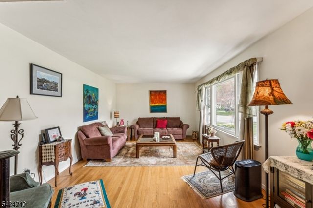 889 Fernwood Ave, Plainfield City, NJ 07062