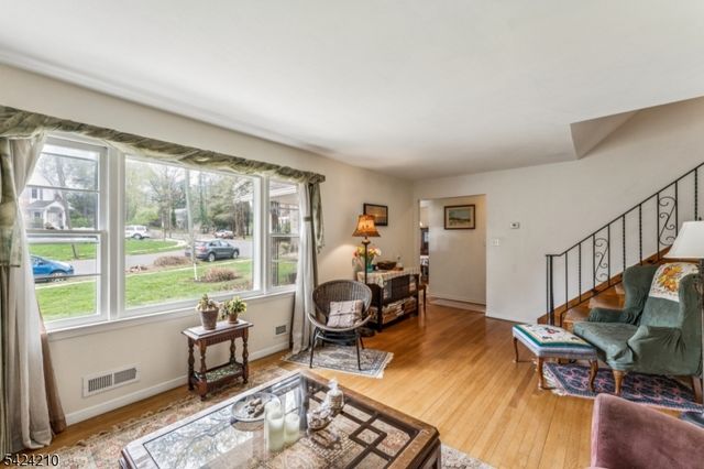 889 Fernwood Ave, Plainfield City, NJ 07062