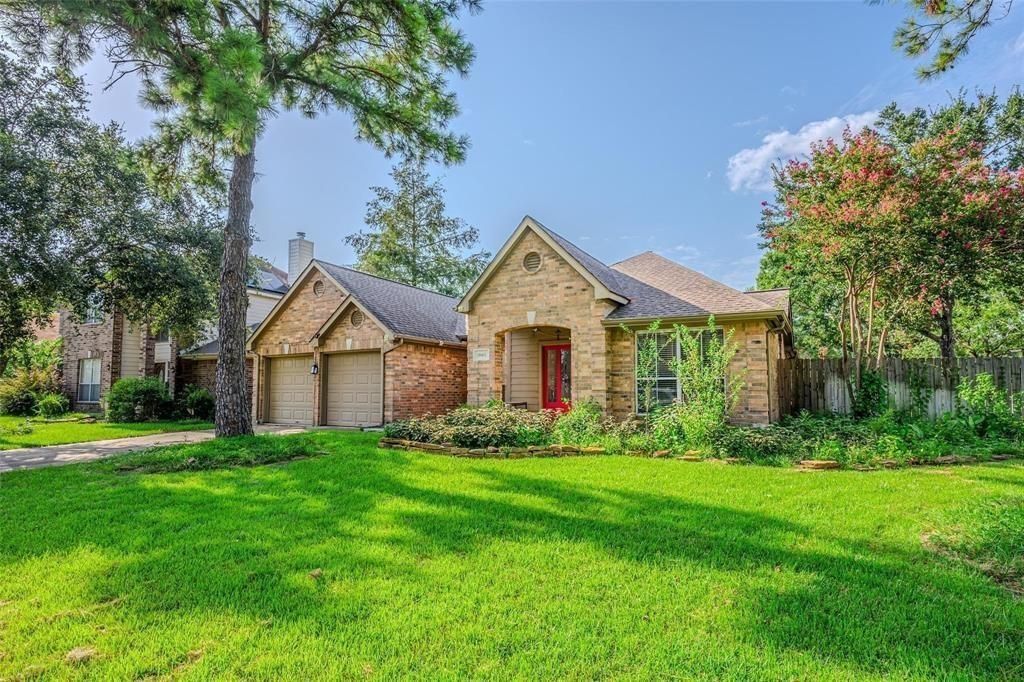 Image 1 of property listing at 19402 Bear Meadow Lane, Katy, TX 77449