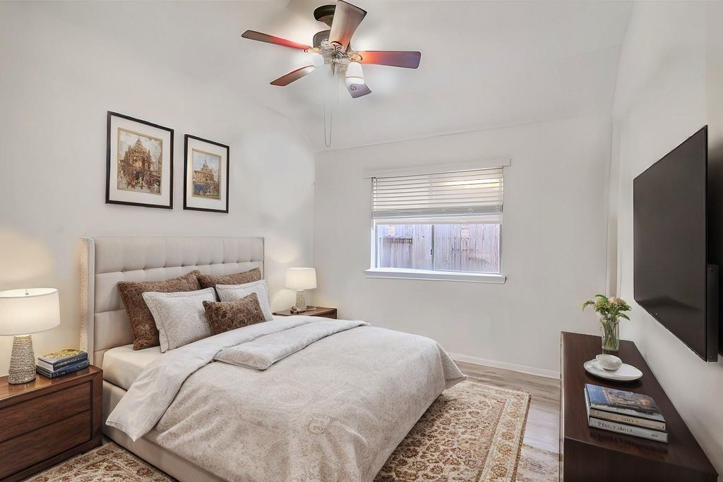 Image 16 of property listing at 19402 Bear Meadow Lane, Katy, TX 77449