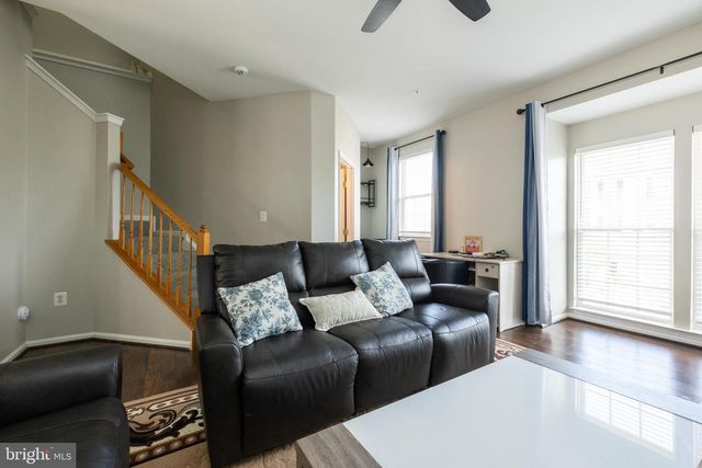 4004 MEADOW TRAIL LN, Hyattsville, MD 20784