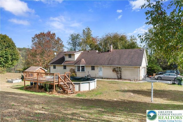 390 Long Lane Road, Lehigh Twp, PA 18088